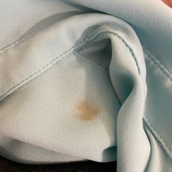 Loft blue button down - Picture 4 of 4